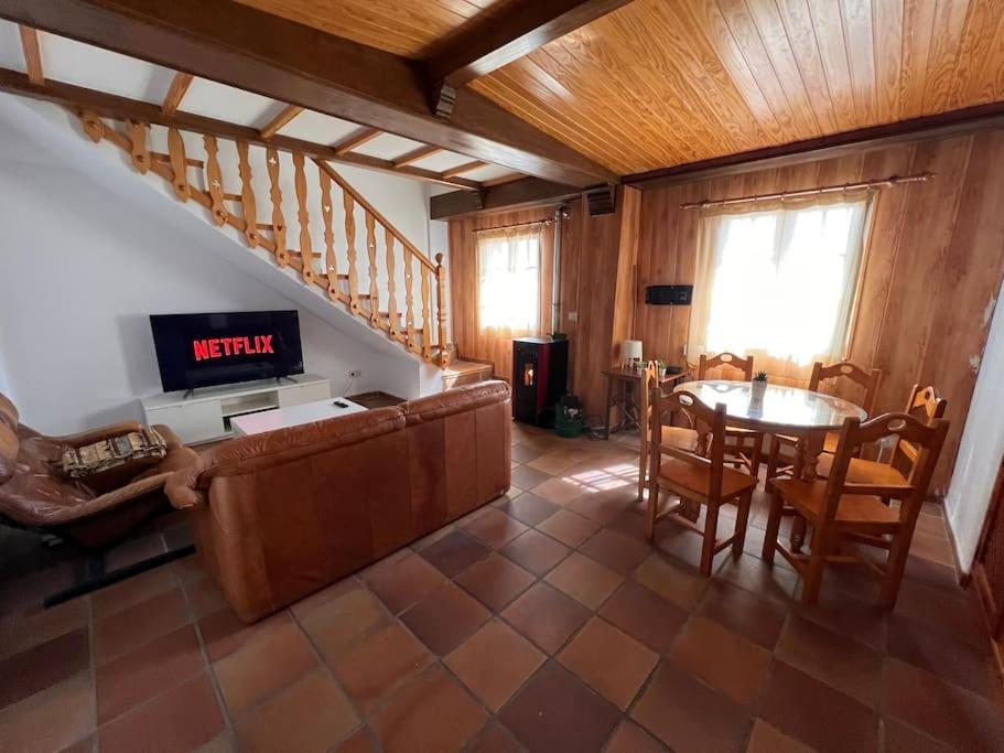 Sierra Nevada Apartamento, Ideal Para Grupos, Aparcamiento En La Puerta Y Con Impresionantes Vistas מראה חיצוני תמונה
